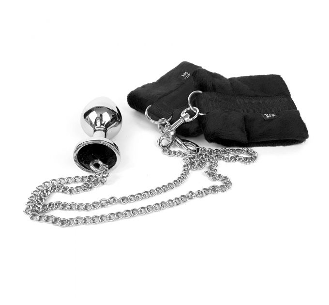 Наручники с металлической анальной пробкой Art of Sex Handcuffs with Metal Anal Plug size M Black